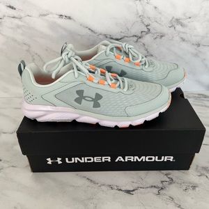 Women’s Under Armour Charged Assert 9 size 11 NWT